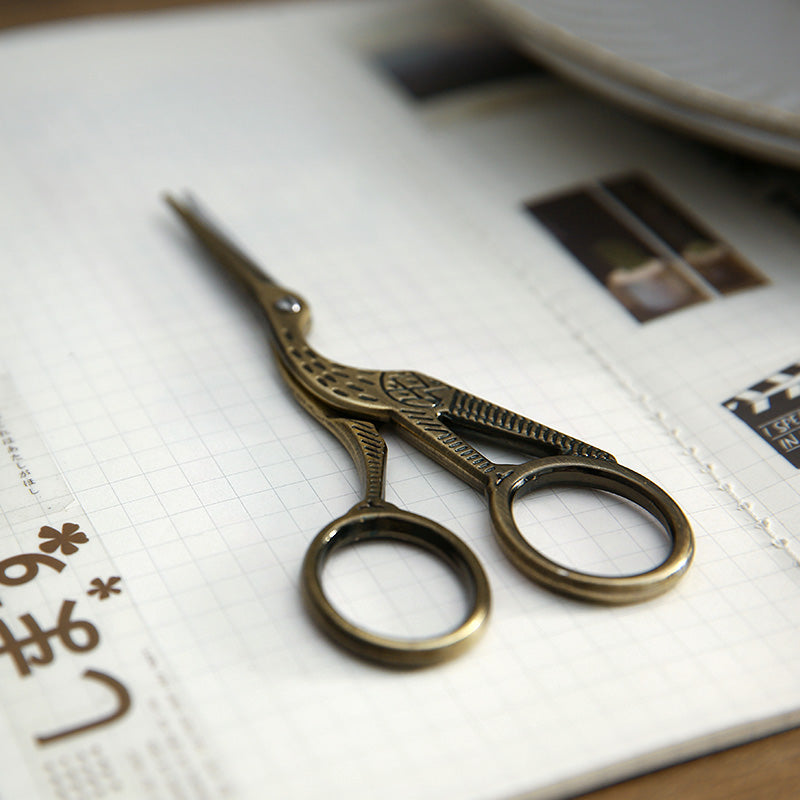 1 Pc Vintage Iron Crane Scissors