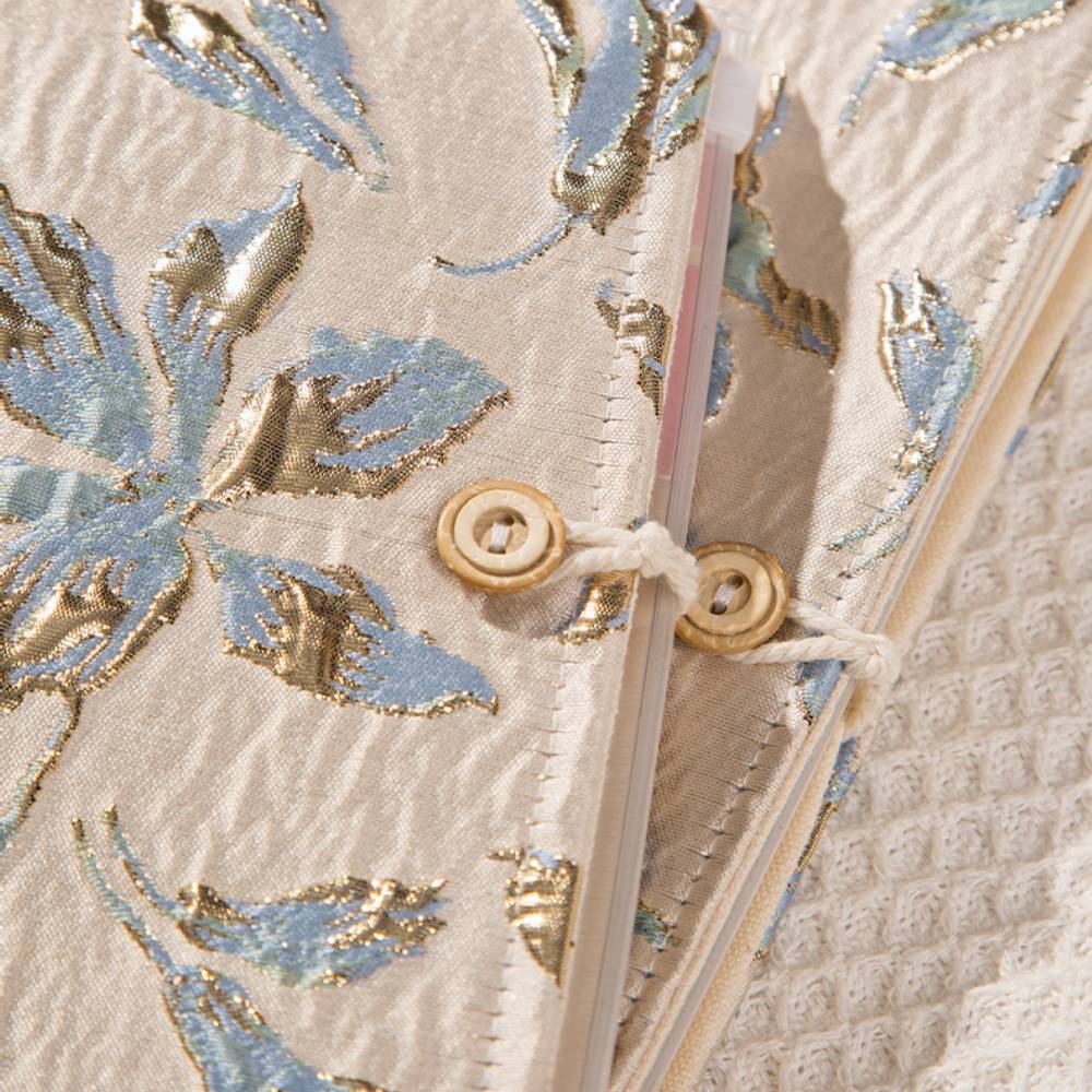 90 Sheets Embroidery Elegant Flower Bullet Journal