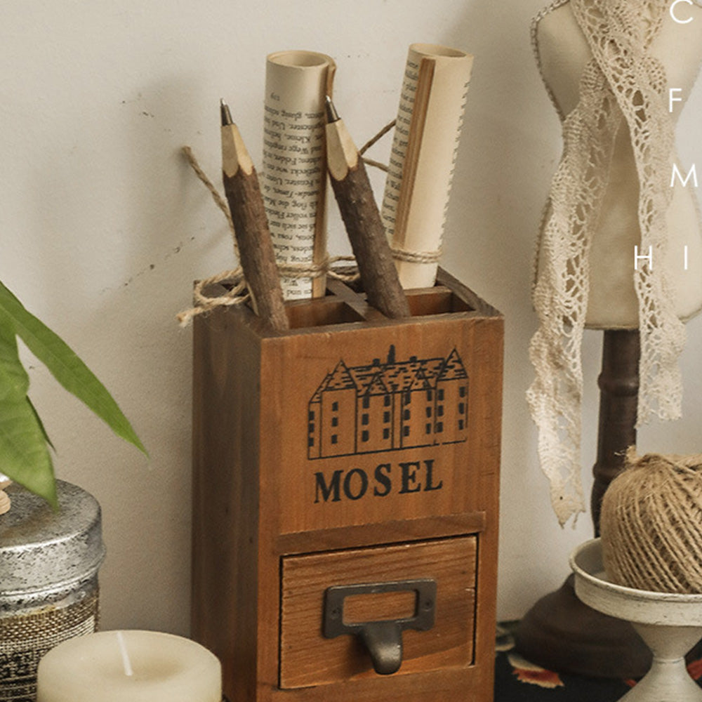 Pot à stylos rétro en bois avec tiroir