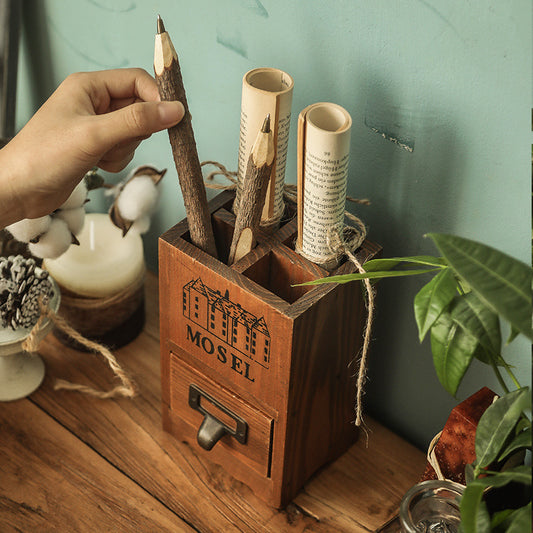 Pot à stylos rétro en bois avec tiroir