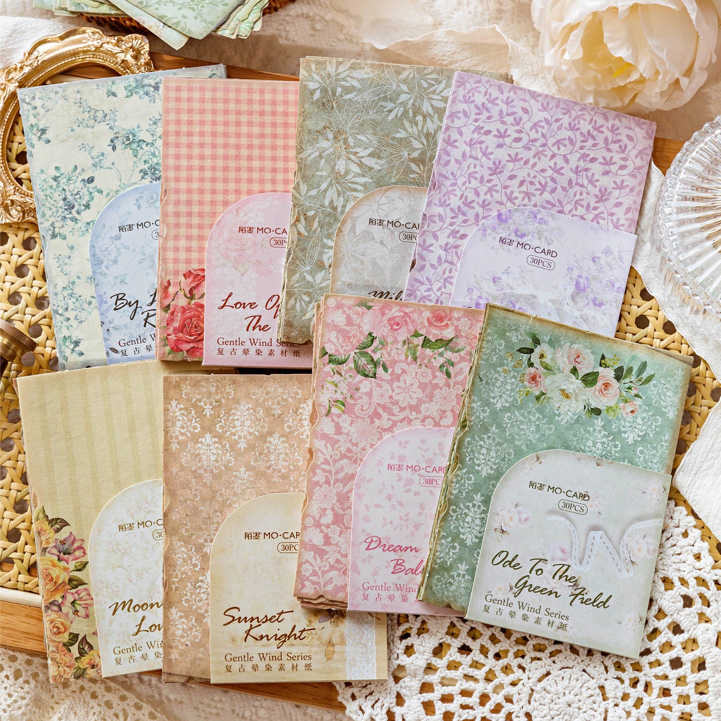 30 Sheets Gentle Flower Wind Material Paper Set