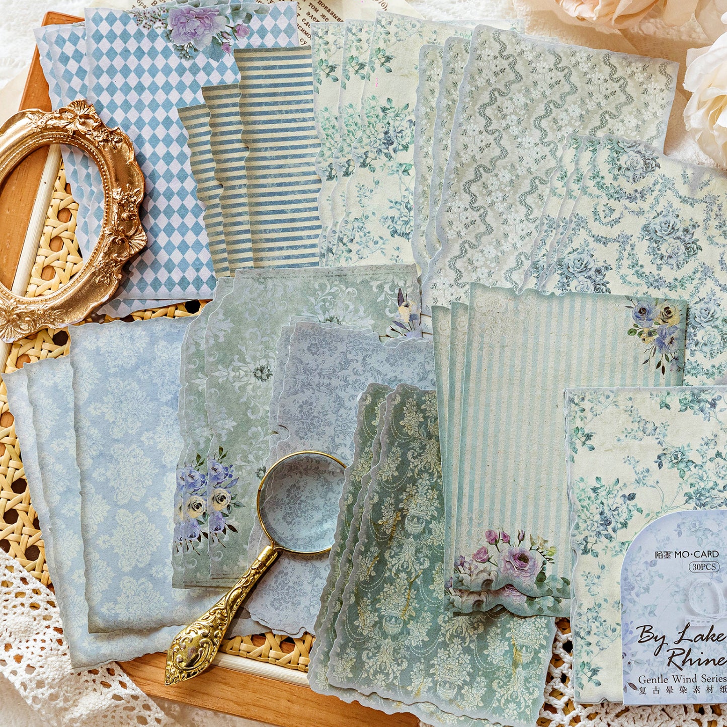 30 Sheets Gentle Flower Wind Material Paper Set