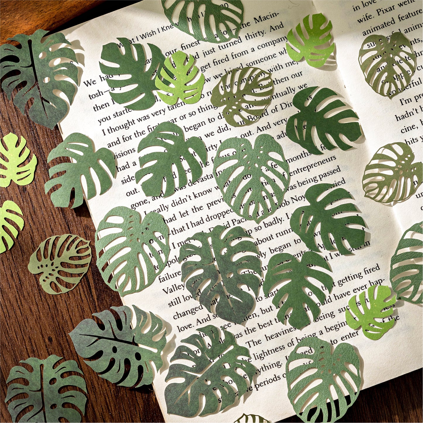 30 Pcs Leaf Collection Die Cut Shapes
